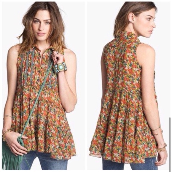 Free People Tops - Free People Floral Tunic Top - Size XS - Excellent Condition